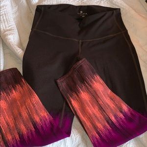 Athleta cropped chaturanga leggings